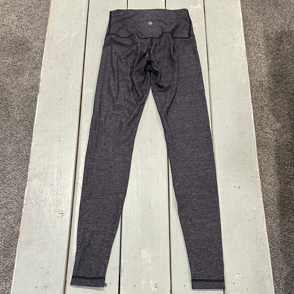 Lululemon Wunder Under Pant (Roll Down) sz 2 Heathered Gray Excellent!